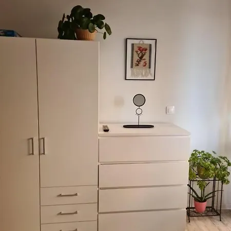 Apartman Apartament *